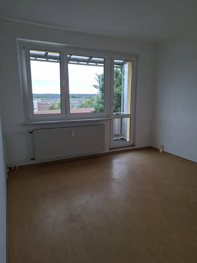 2 Zimmer Wohnung mit 49 m² in Neubrandenburg – Bild 4