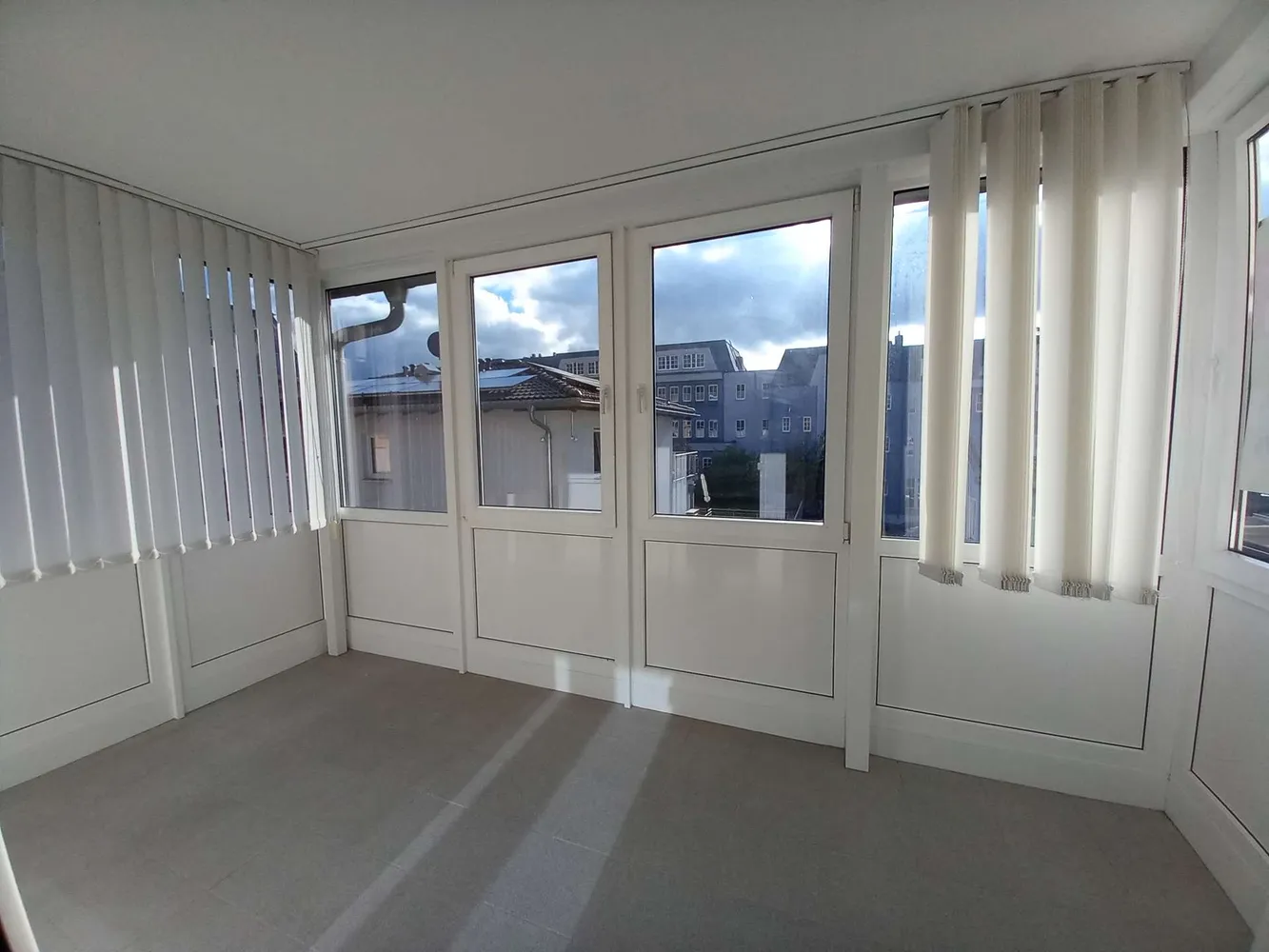 3 Zimmer Wohnung mit 100 m² in Hof – Bild 4