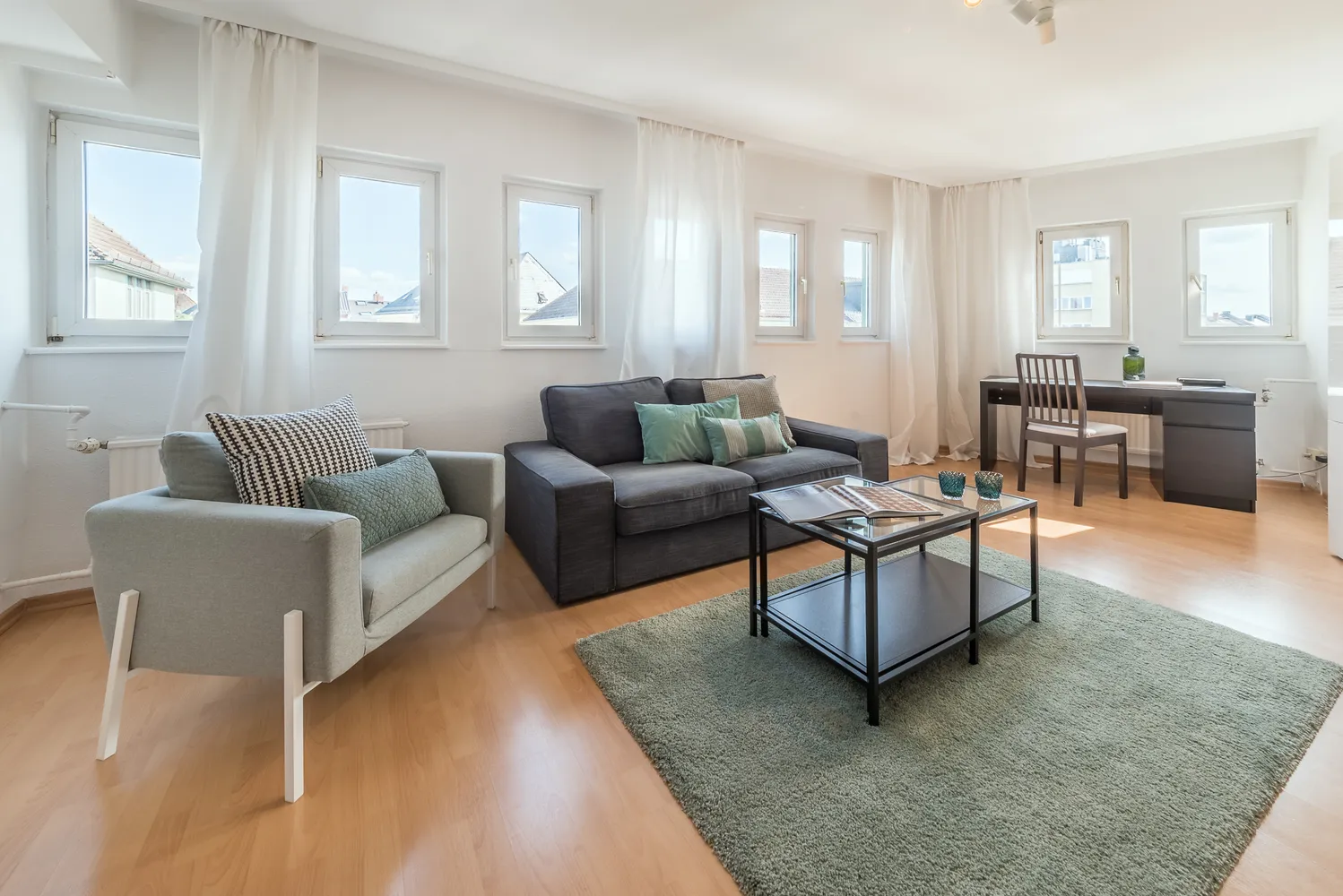 2 room apartment with 55 m² in Frankfurt am Main – Photo 1