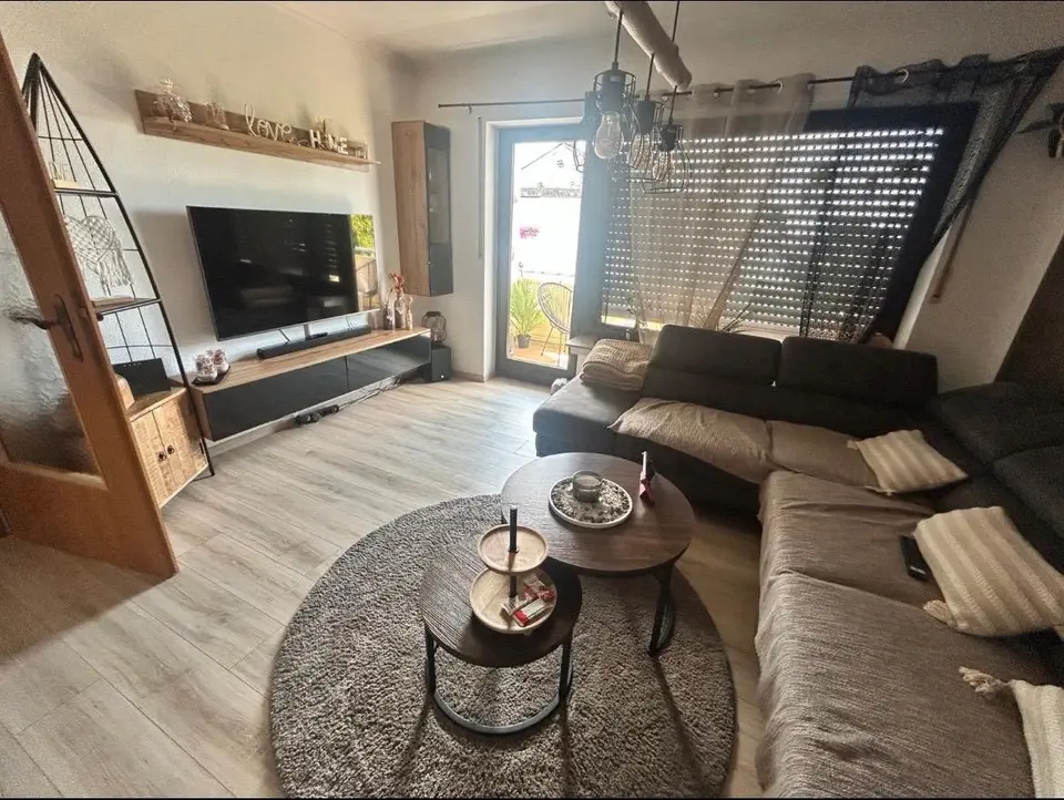 4 Zimmer Wohnung mit 128 m² in Koblenz – Bild 1