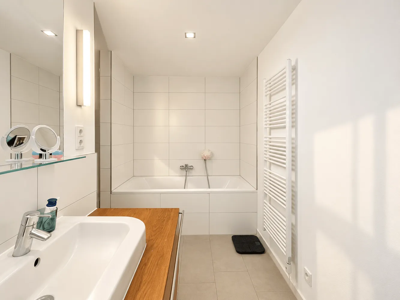 5 room apartment with 190 m² in Cologne – Photo 4