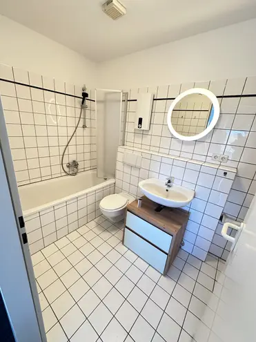 2 Zimmer Wohnung mit 80 m² in Düsseldorf – Bild 6