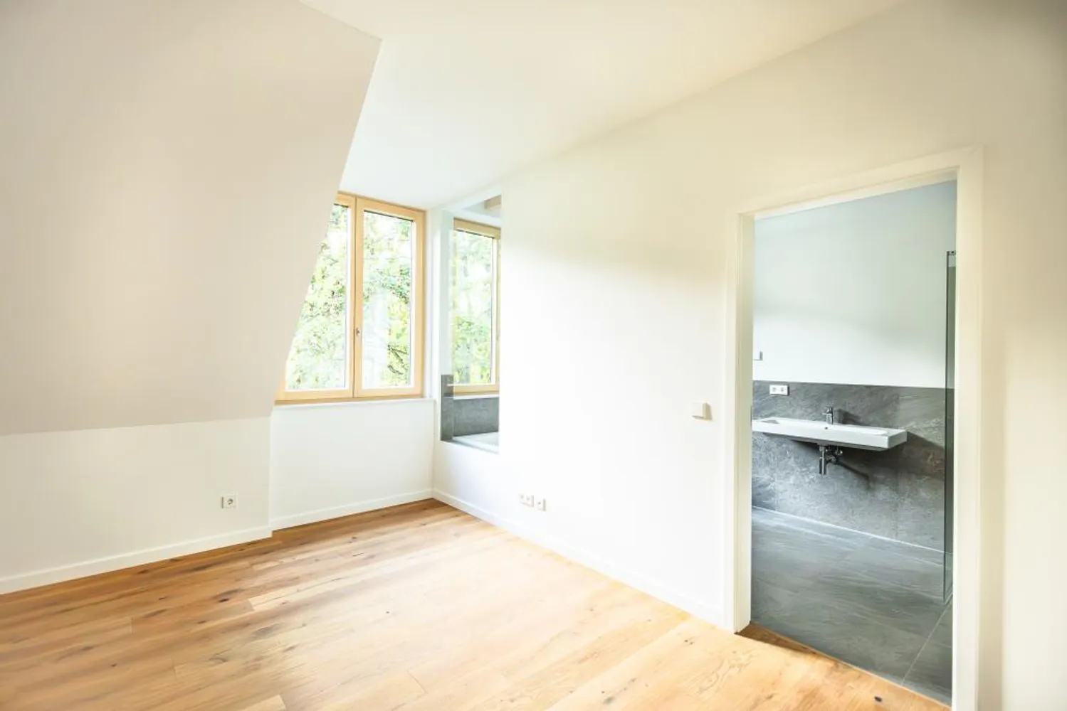 4 Zimmer Wohnung mit 139 m² in Gera – Bild 5