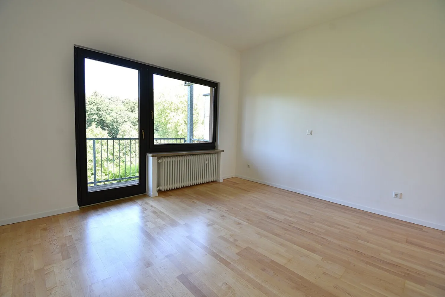2 Zimmer Wohnung mit 77 m² in Solingen – Bild 5