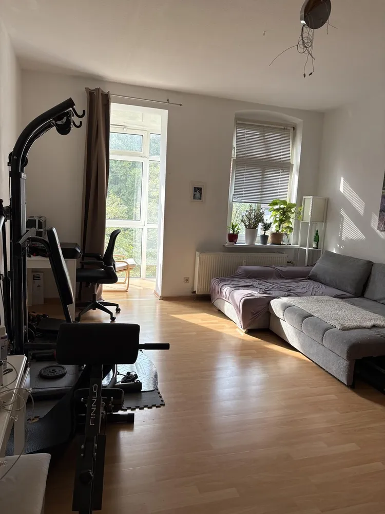 2 Zimmer Wohnung mit 74 m² in Berlin – Bild 1