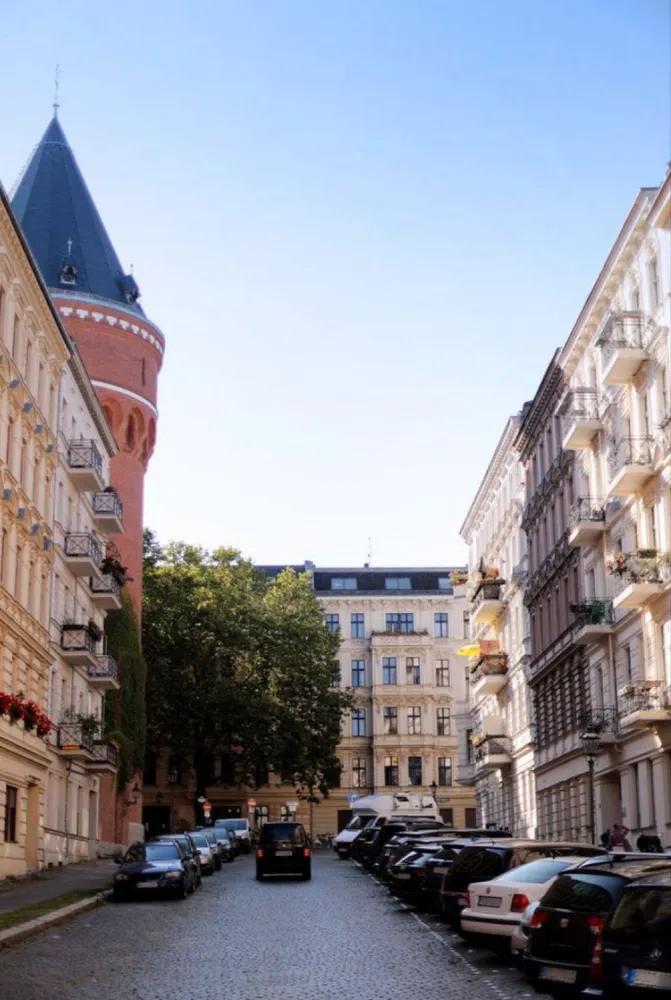 1 room apartment with 52 m² in Berlin – Photo 5