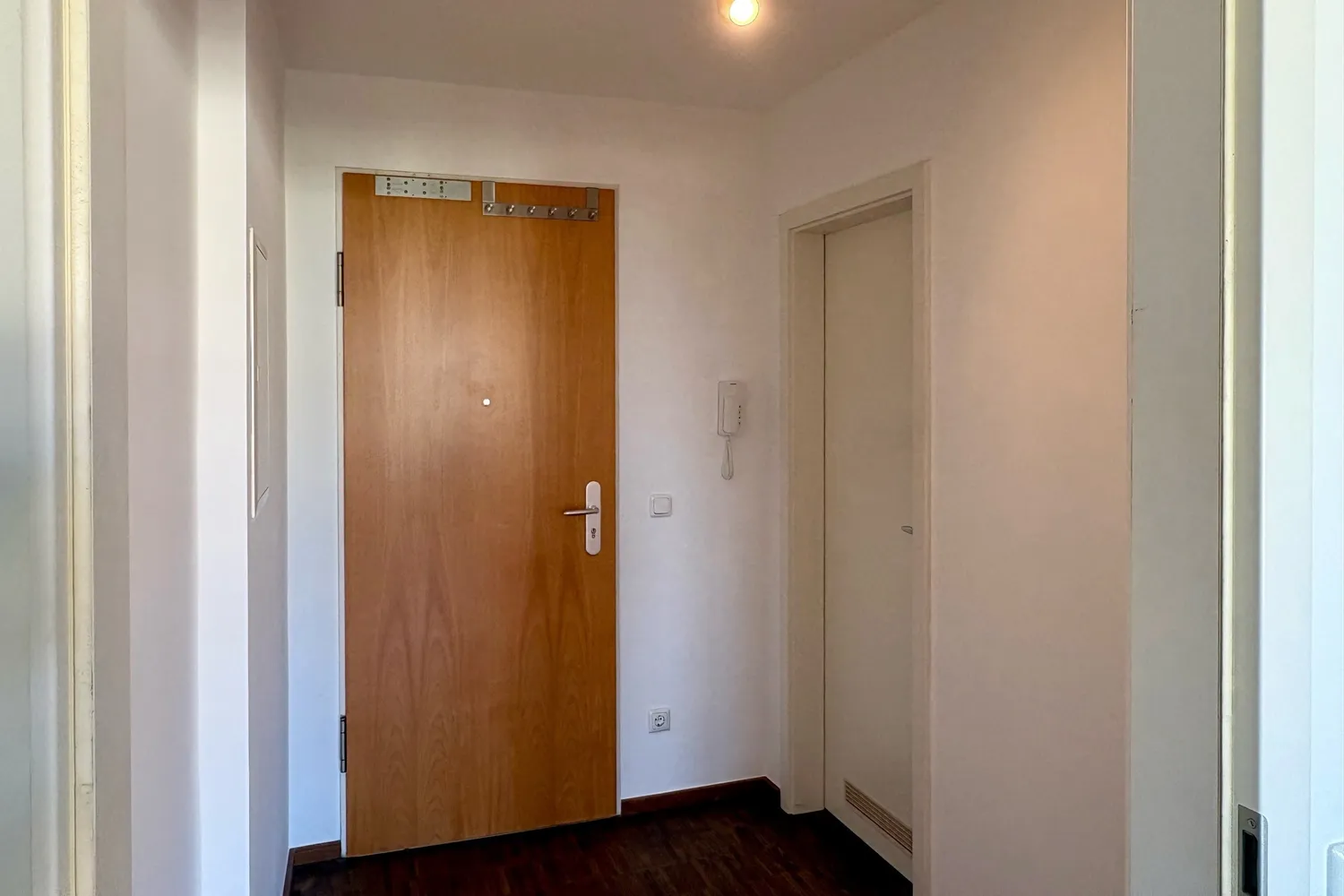 2 Zimmer Wohnung mit 70 m² in München – Bild 2