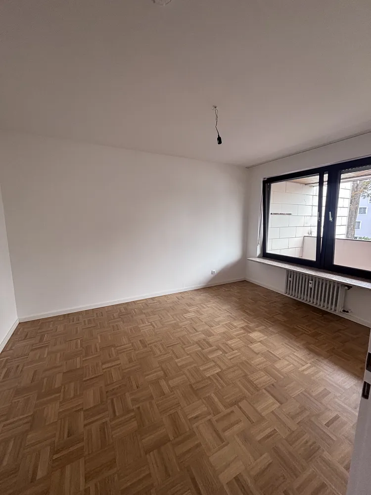 3 Zimmer Wohnung mit 81 m² in Regensburg – Bild 2
