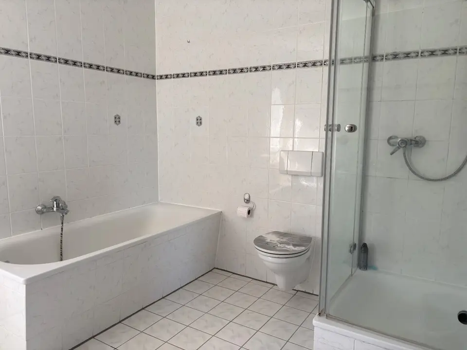 4 Zimmer Wohnung mit 110 m² in Duisburg – Bild 4