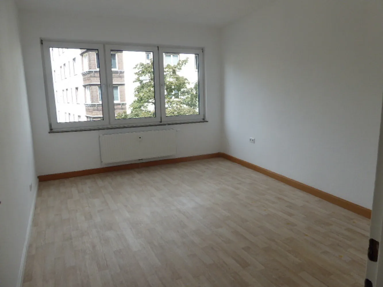 3 Zimmer Wohnung mit 79 m² in Düsseldorf – Bild 3