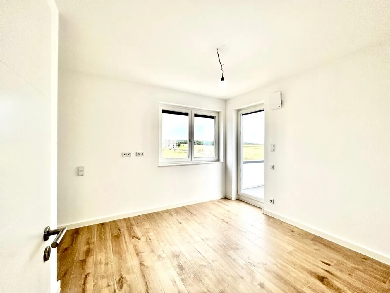 5 Zimmer Wohnung mit 120 m² in Wiesbaden – Bild 8