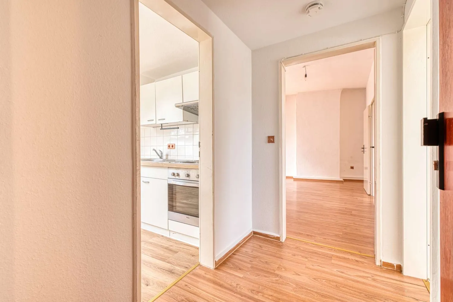 2 Zimmer Wohnung mit 47 m² in Bremen – Bild 4
