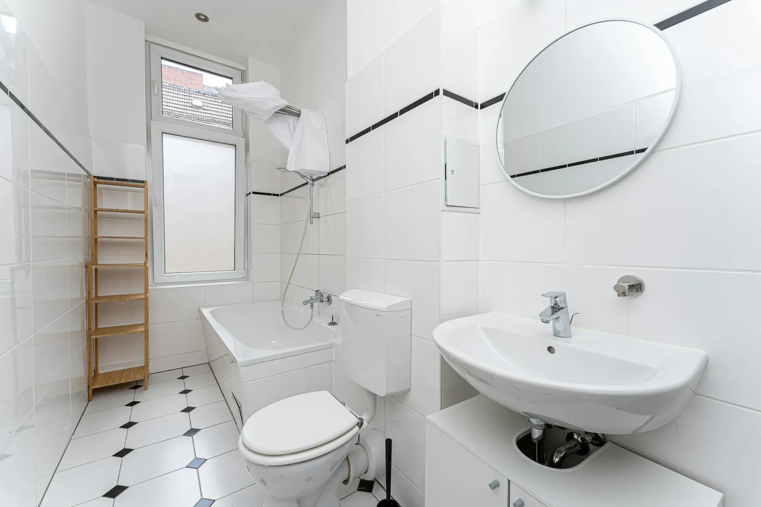 Shared room with 9 m² in Berlin – Photo 10