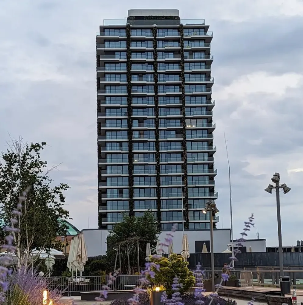 2 Zimmer Wohnung mit 63 m² in Frankfurt am Main – Bild 6