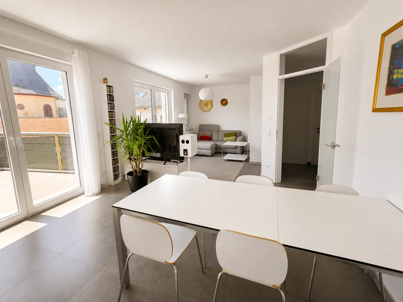 4 Zimmer Wohnung mit 111 m² in Frankfurt am Main – Bild 9