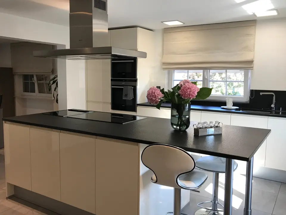 5 Zimmer Haus mit 154 m² in Saarbrücken – Bild 1