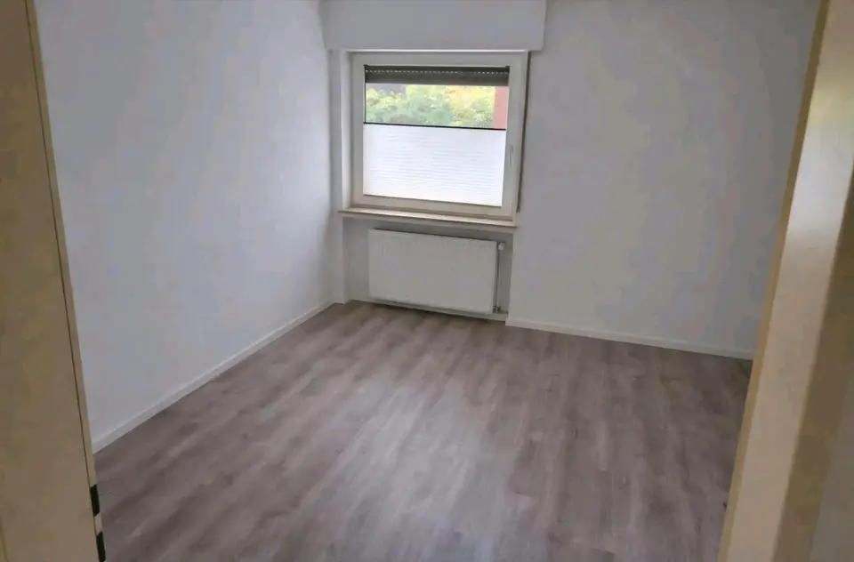 4 Zimmer Wohnung mit 135 m² in Leer – Bild 2