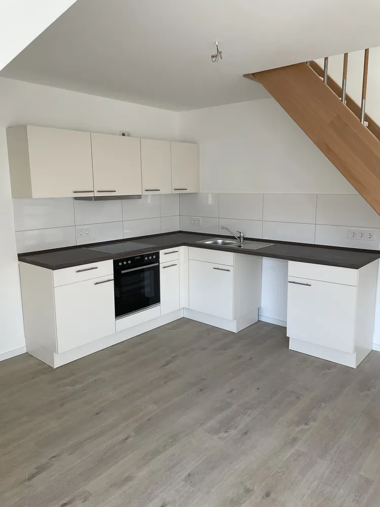 4 Zimmer Wohnung mit 85 m² in Hamburg – Bild 1