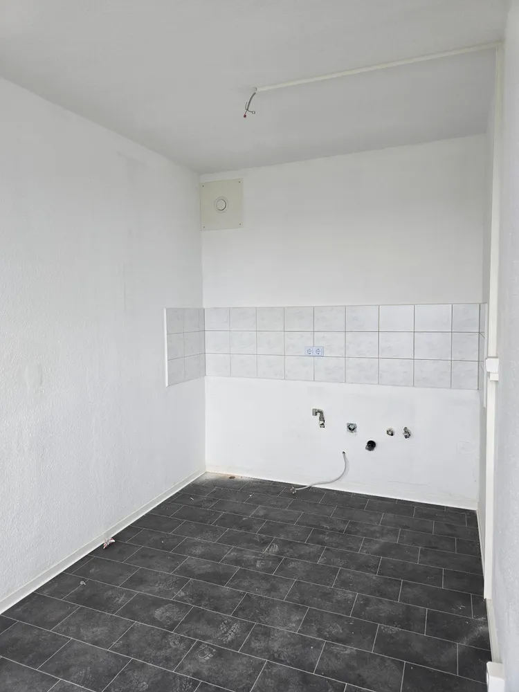 1 Zimmer Wohnung mit 37 m² in Halle (Saale) – Bild 2