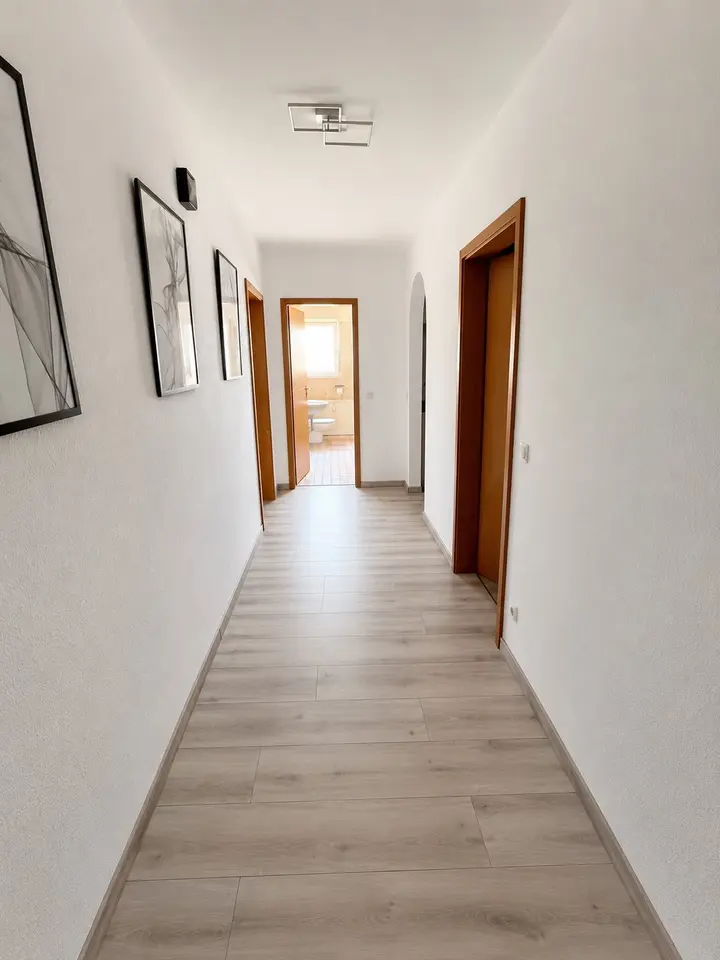 2 Zimmer Wohnung mit 80 m² in Solingen – Bild 3
