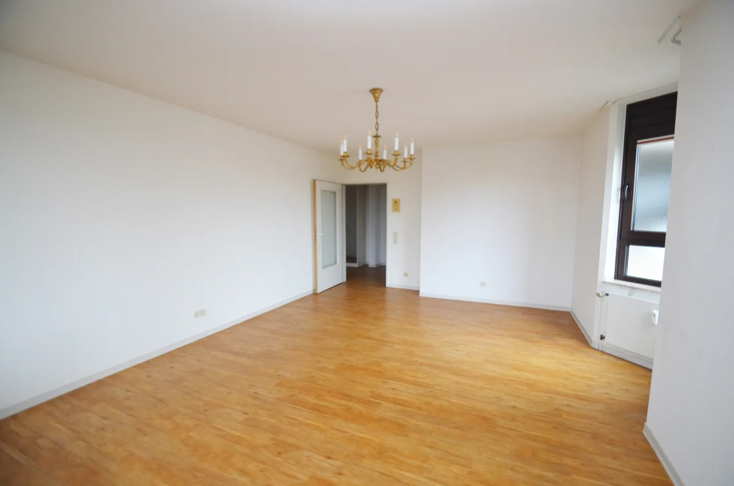 2 room apartment with 65 m² in Brühl – Photo 1
