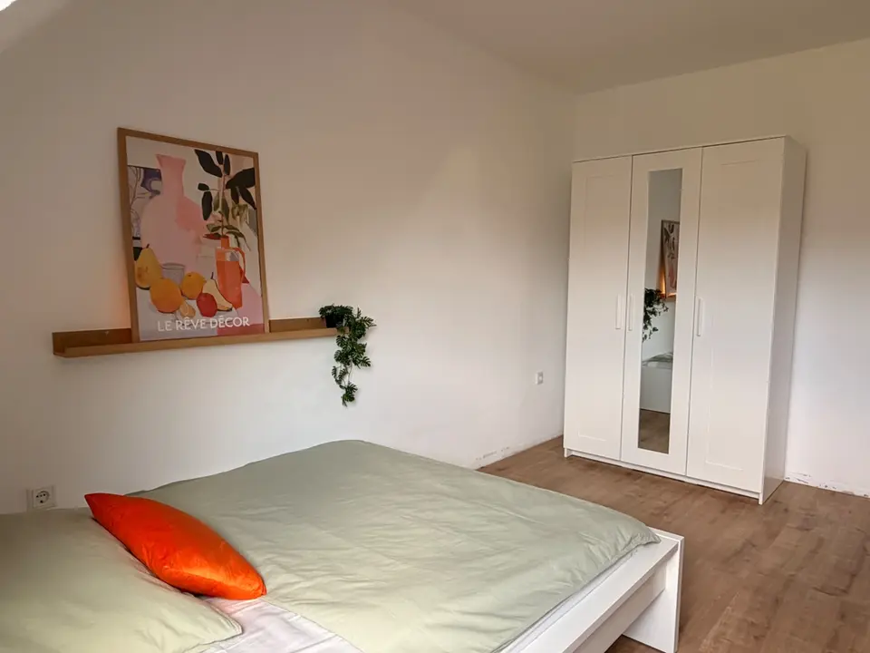 4 Zimmer Wohnung mit 107 m² in Duisburg – Bild 2