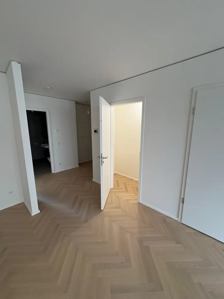 4 Zimmer Wohnung mit 112 m² in Düsseldorf – Bild 12