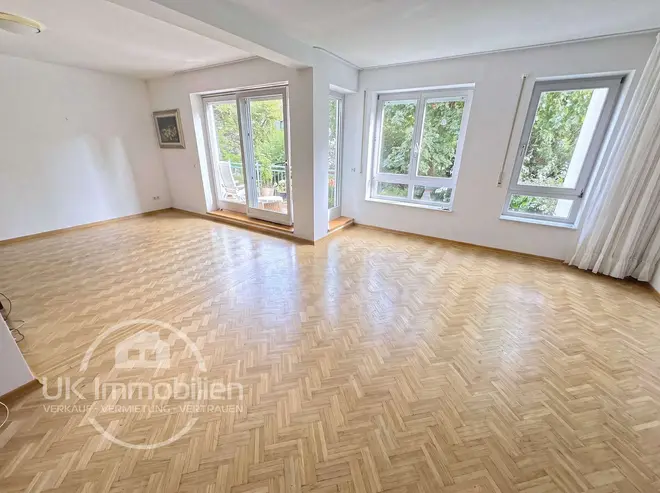 4 Zimmer Wohnung mit 130 m² in Frankfurt am Main – Bild 4