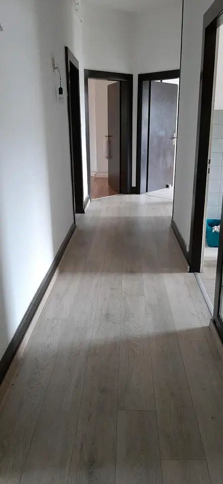 3 Zimmer Wohnung mit 105 m² in Saarbrücken – Bild 2