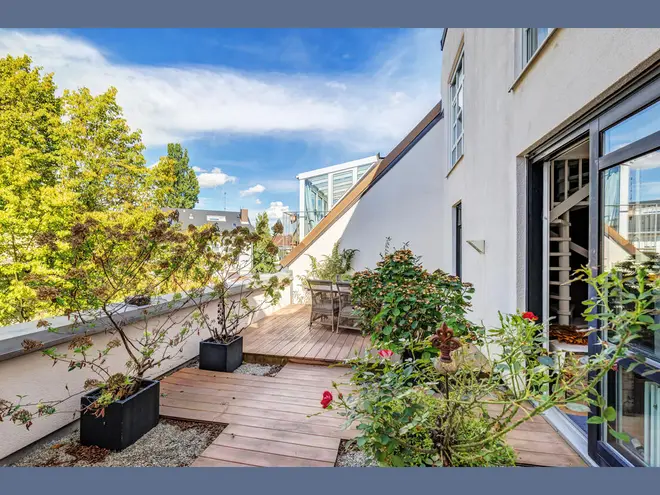 2 Zimmer Wohnung mit 90 m² in München – Bild 1