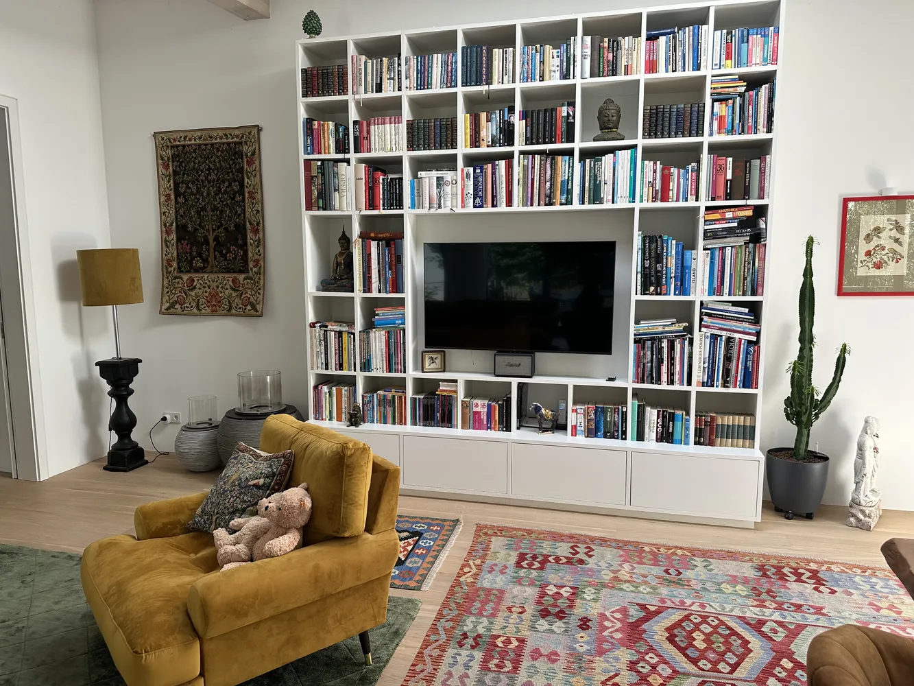 2 Zimmer Wohnung mit 160 m² in München – Bild 2