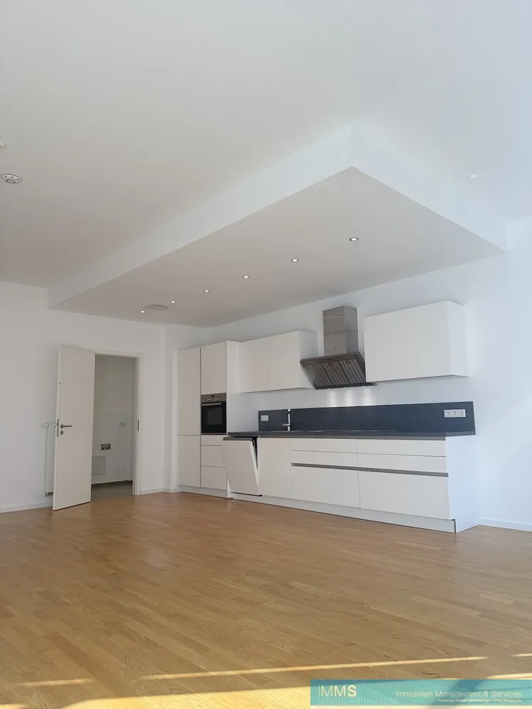 2 room apartment with 92 m² in Berlin – Photo 11