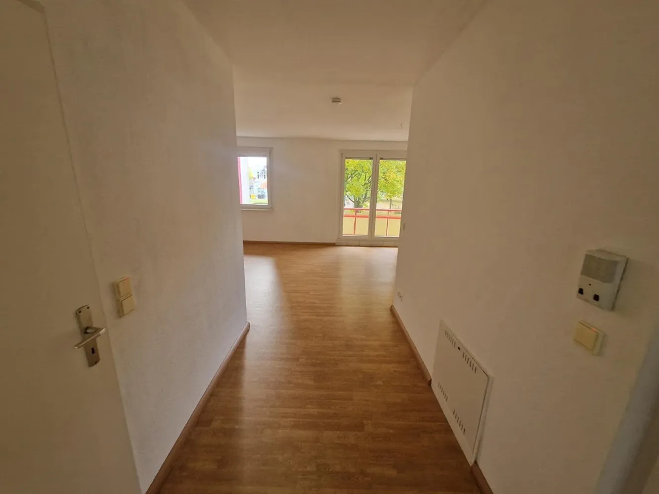 3 Zimmer Wohnung mit 70 m² in Cottbus – Bild 1