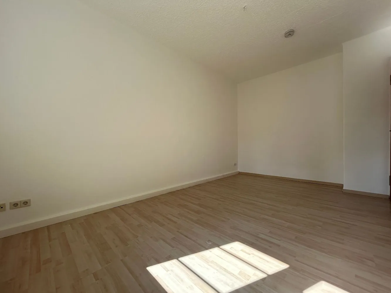 2 Zimmer Wohnung mit 49 m² in Dresden – Bild 12