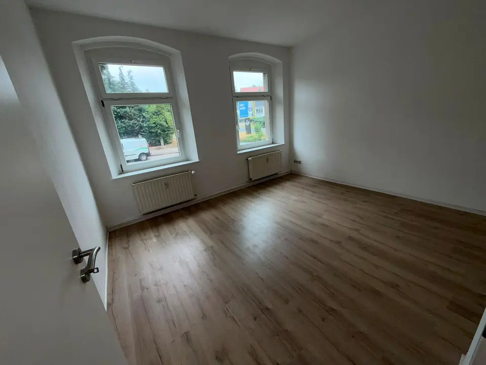 5 Zimmer Wohnung mit 104 m² in Mittweida – Bild 1