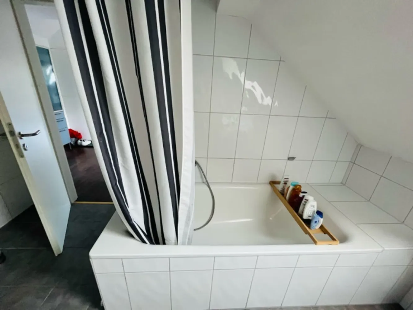 2 Zimmer Wohnung mit 62 m² in Essen – Bild 4