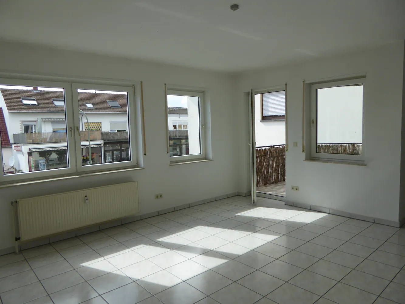 2 room apartment with 64 m² in Ludwigshafen am Rhein – Photo 1