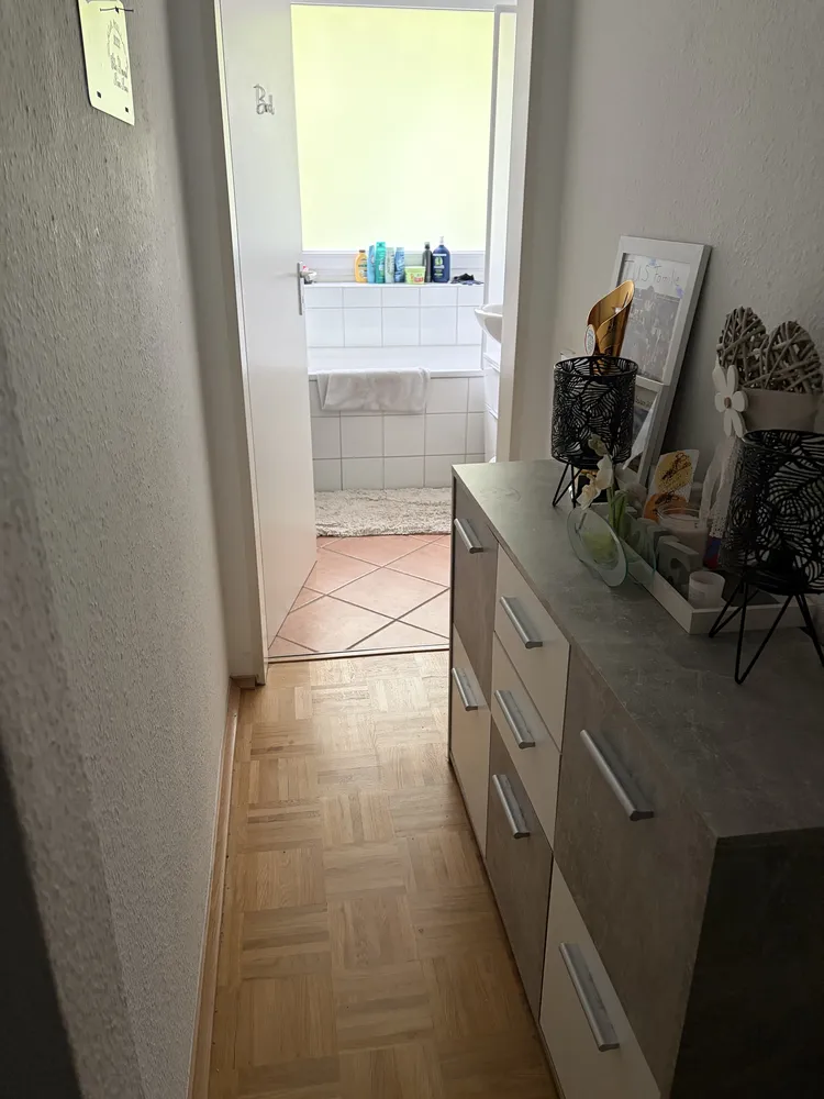 4 Zimmer Wohnung mit 78 m² in Düsseldorf – Bild 2