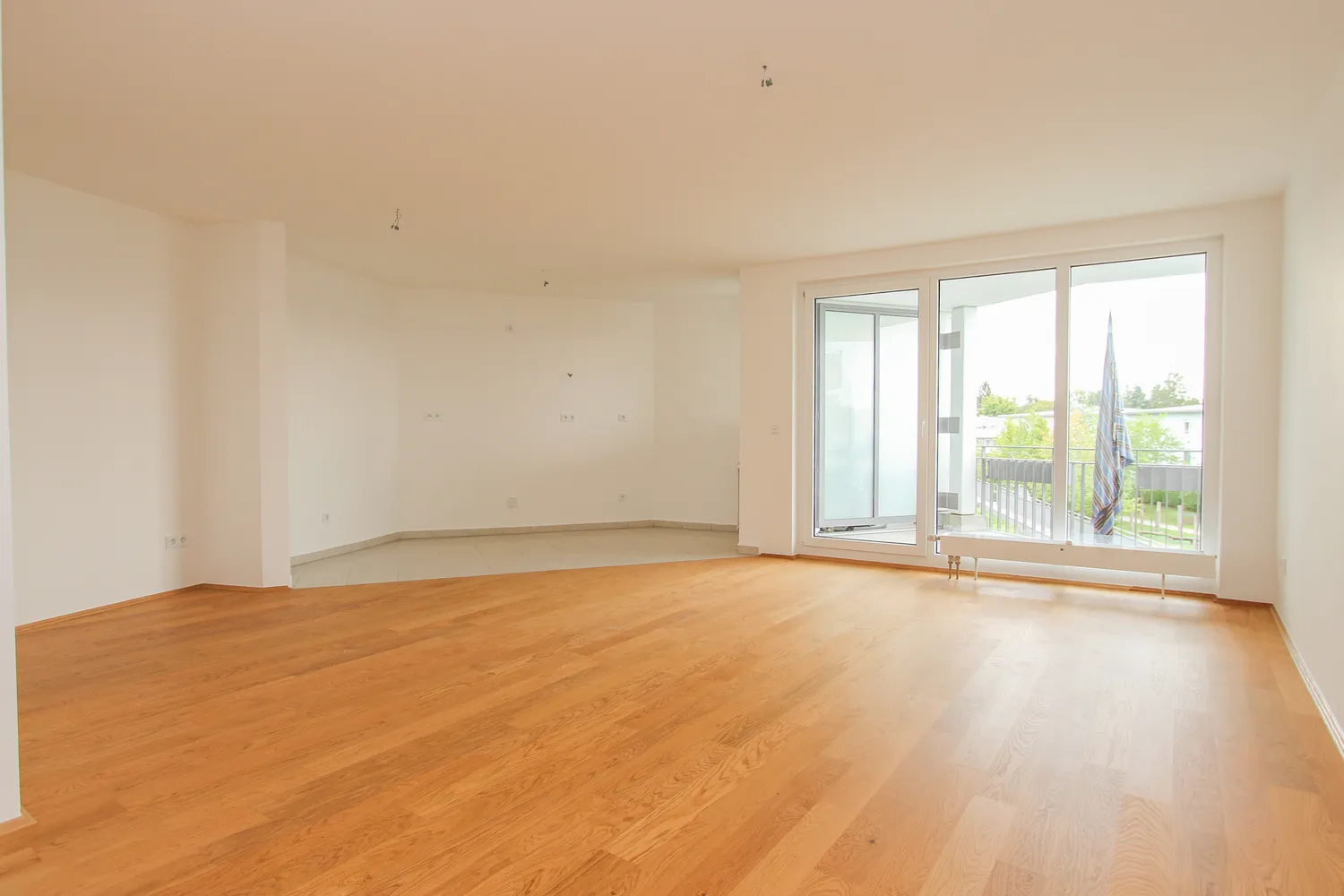 4 Zimmer Wohnung mit 91 m² in München – Bild 1