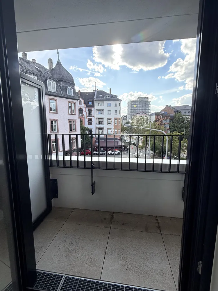 1 Zimmer Wohnung mit 24 m² in Frankfurt am Main – Bild 11
