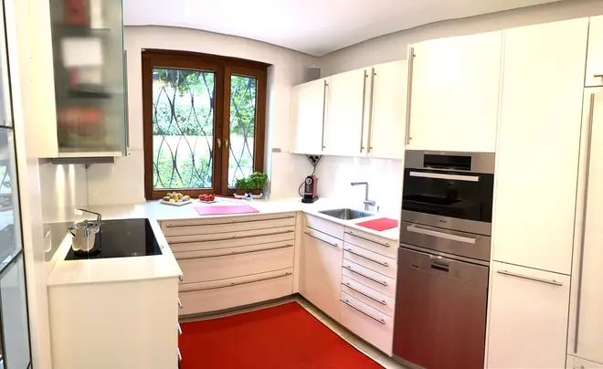 8 Zimmer Haus mit 267 m² in München – Bild 6