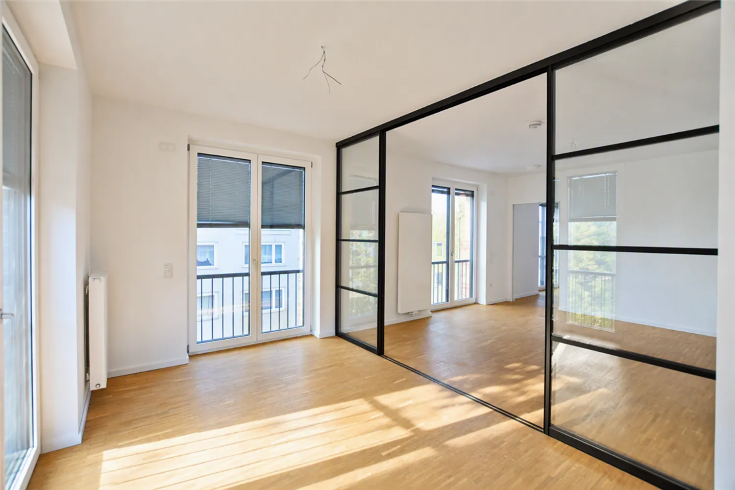 2 room apartment with 67 m² in Hanover – Photo 2