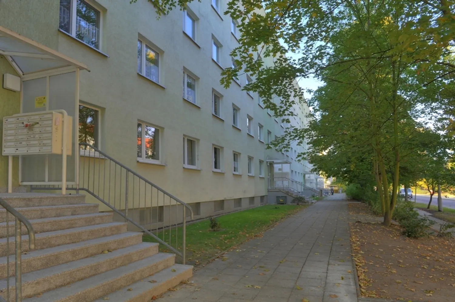 3 Zimmer Wohnung mit 57 m² in Halle (Saale) – Bild 3