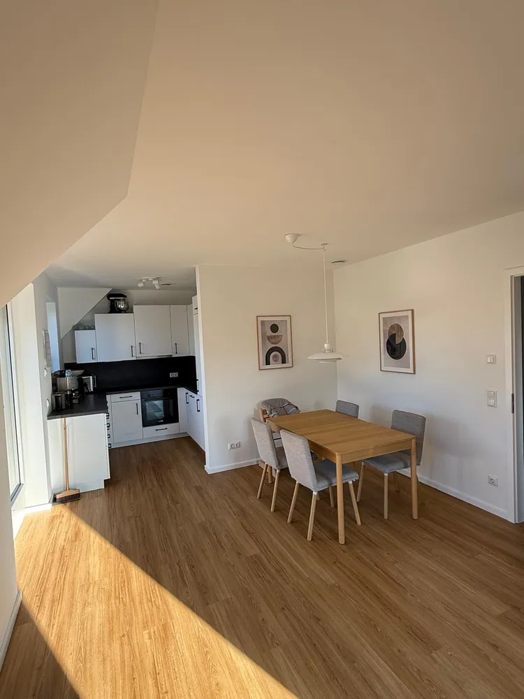 4 Zimmer Wohnung mit 101 m² in München – Bild 9