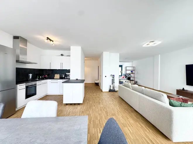 1 Zimmer Wohnung mit 95 m² in Stuttgart – Bild 3