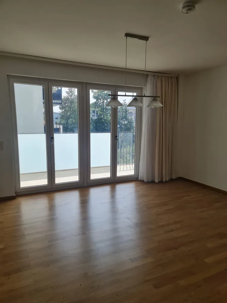 5 Zimmer Wohnung mit 145 m² in Frankfurt am Main – Bild 2