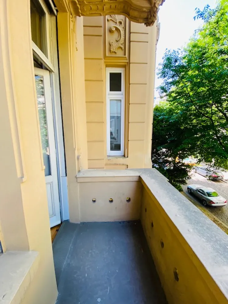 5 Zimmer Wohnung mit 157 m² in Wiesbaden – Bild 11