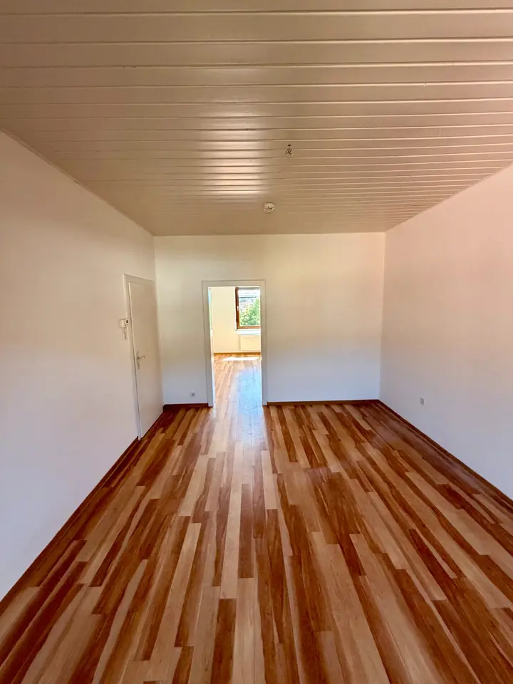 3 Zimmer Wohnung mit 77 m² in Trier – Bild 2