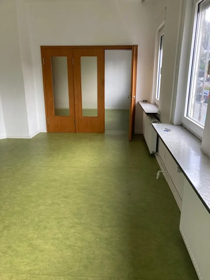 13 Zimmer Haus mit 251 m² in Einbeck – Bild 1