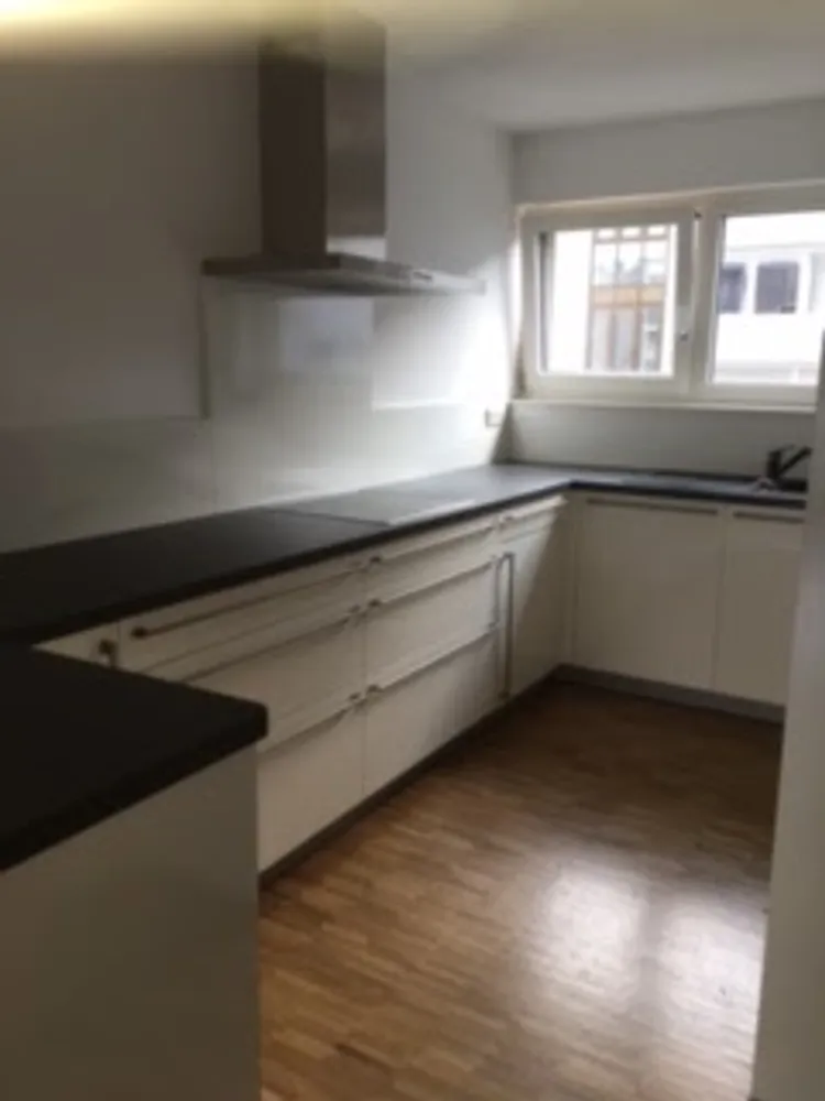 4 Zimmer Wohnung mit 110 m² in Stuttgart – Bild 8